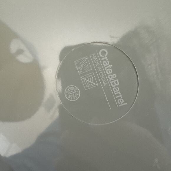 Set of 6 Crate & Barrel Melamine Dinner Plates Woven Texture Beach House 10.5" - Picture 5 of 8